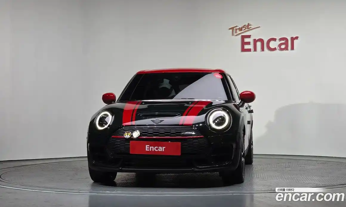 Mini Clubman 2023 2.0 гидро в Москве № 204073, фото 3
