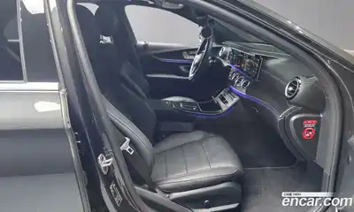 Mercedes-Benz E-Class 2023 2.0 гидро, миниатюра 11