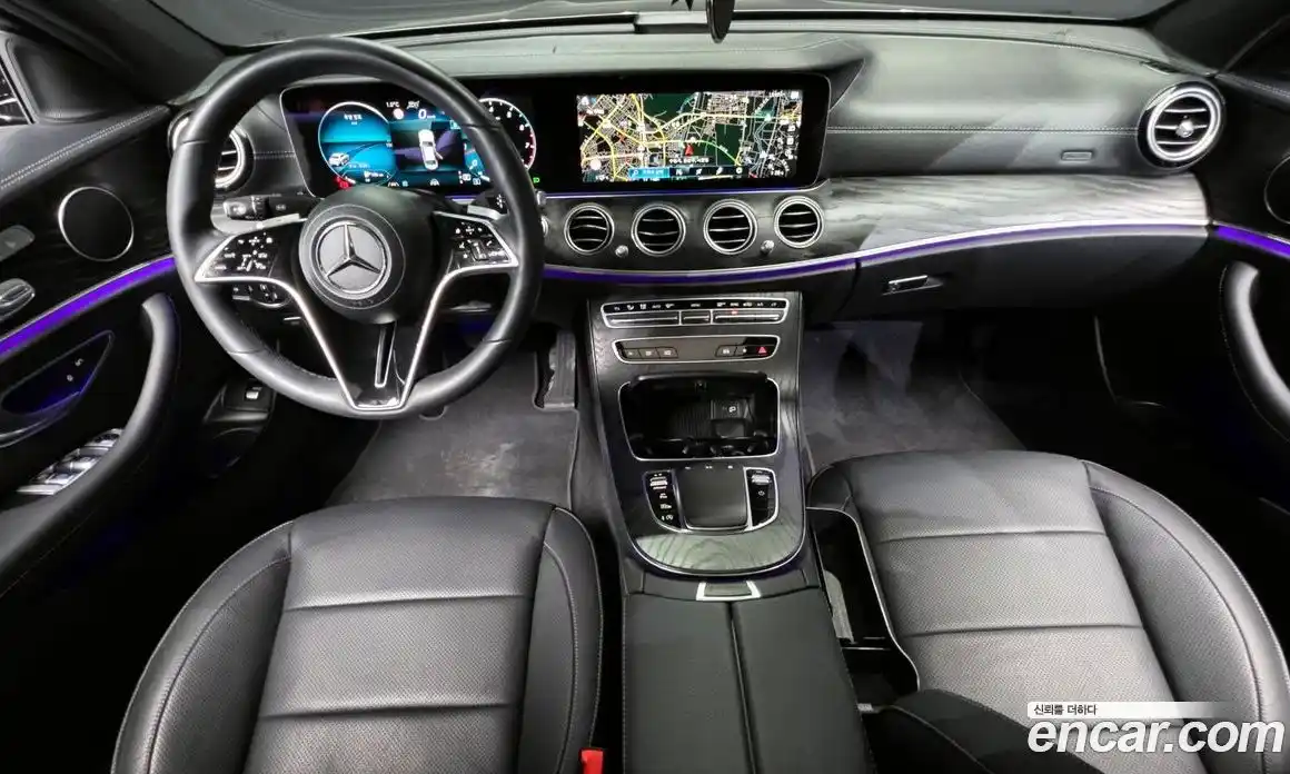 Mercedes-Benz E-Class 2023 2.0 гидро, фото 7