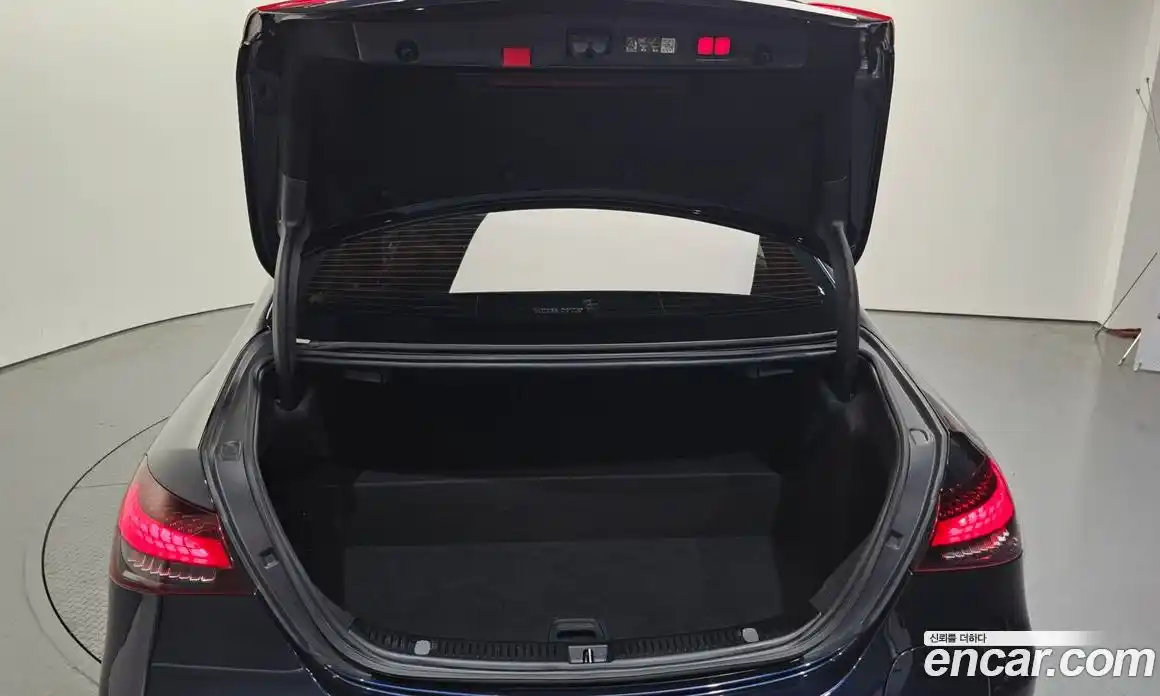 Mercedes-Benz E-Class 2022 2.0 гидро в Москве № 204742, фото 20