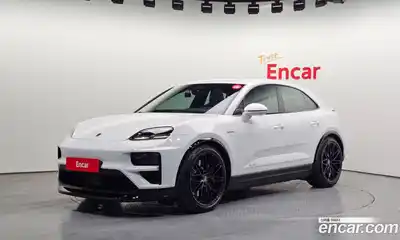 Porsche Macan, 2025