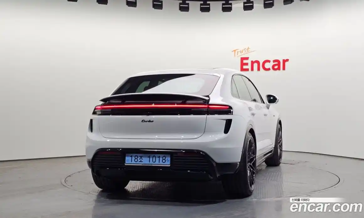 Porsche Macan 2025 0.2 гидро в Москве № 212956, фото 4