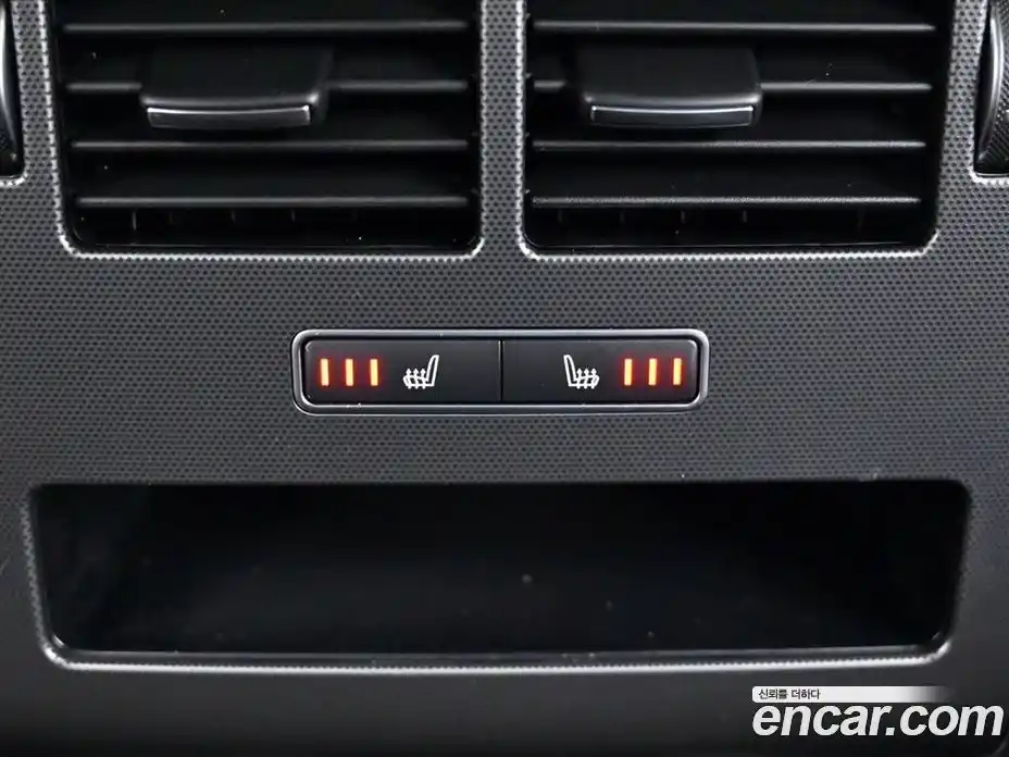 Land Rover Range-Rover Sport 2015 4.4 гидро в Москве № 213431, фото 16