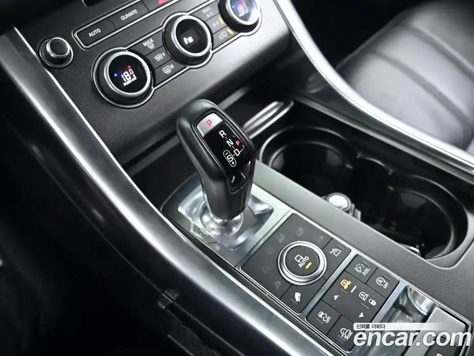 Land Rover Range-Rover Sport 2015 4.4 гидро в Москве № 213431, фото 9
