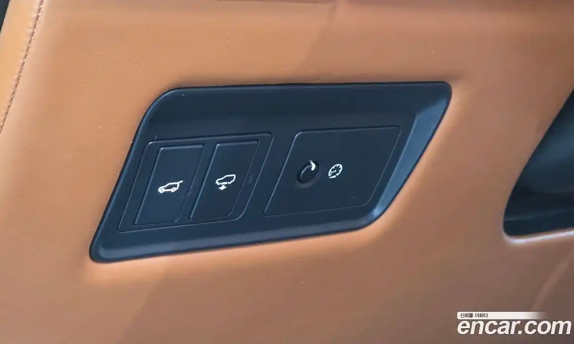 Land Rover Range-Rover 2016 5.0 гидро в Москве № 213794, фото 16