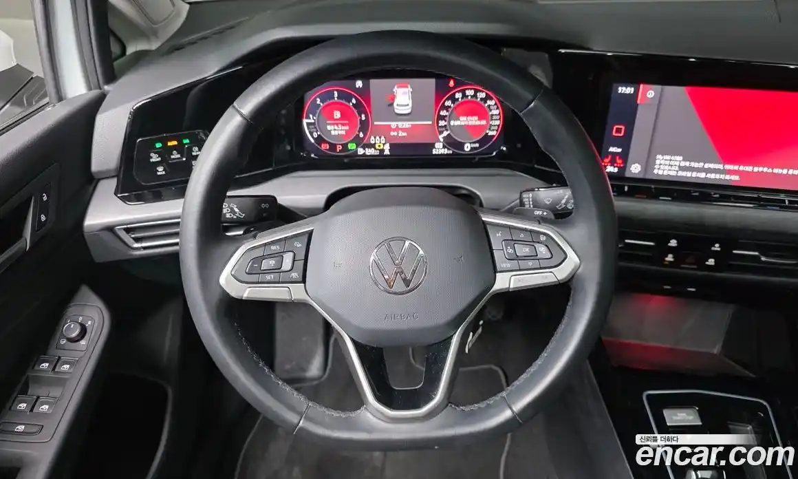 Volkswagen Golf 2023 2.0 гидро в Москве № 214936, фото 14