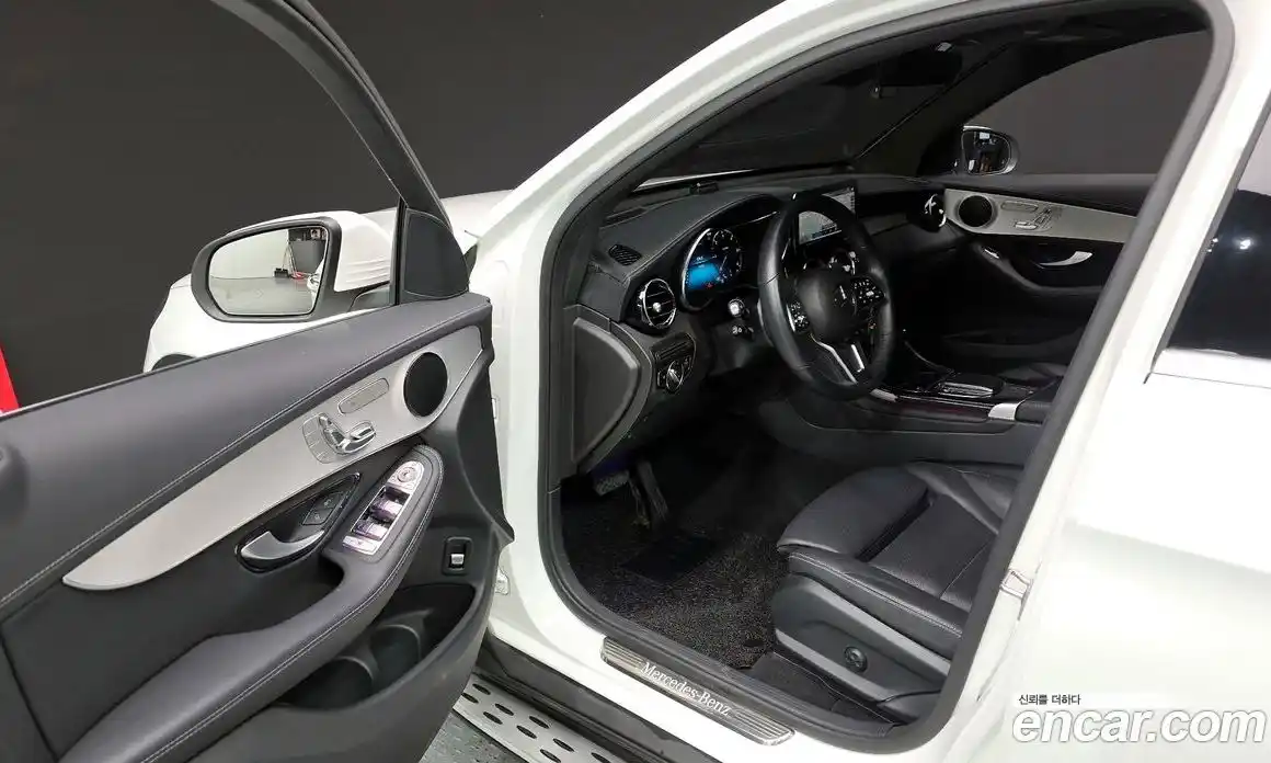 Mercedes-Benz GLC-Class 2022 1.9 гидро в Москве № 219160, фото 10