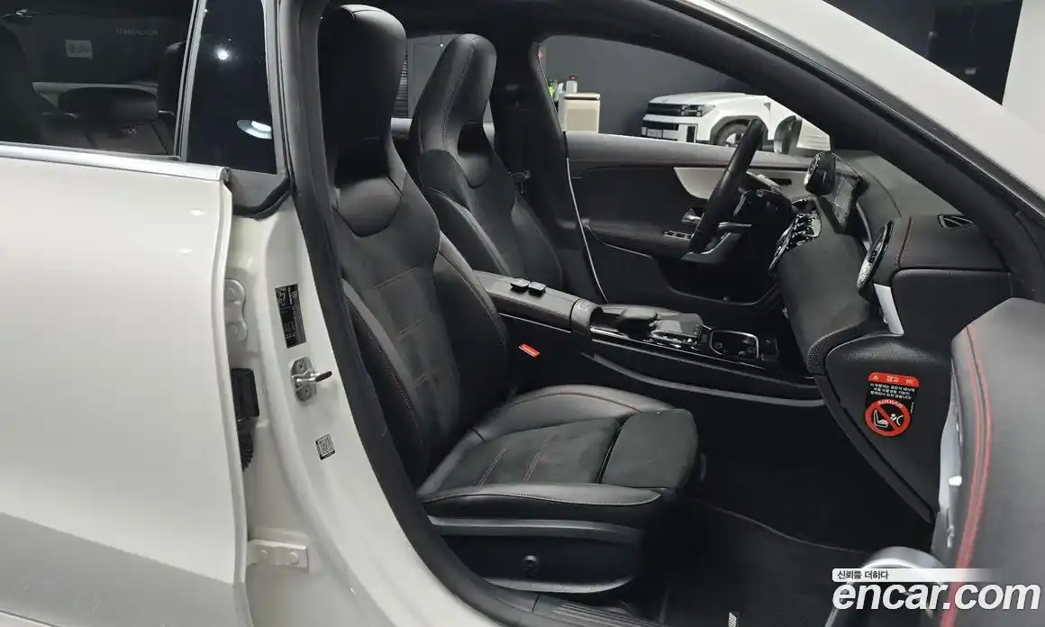 Mercedes-Benz CLA-Class 2022 2.0 гидро в Москве № 223341, фото 10