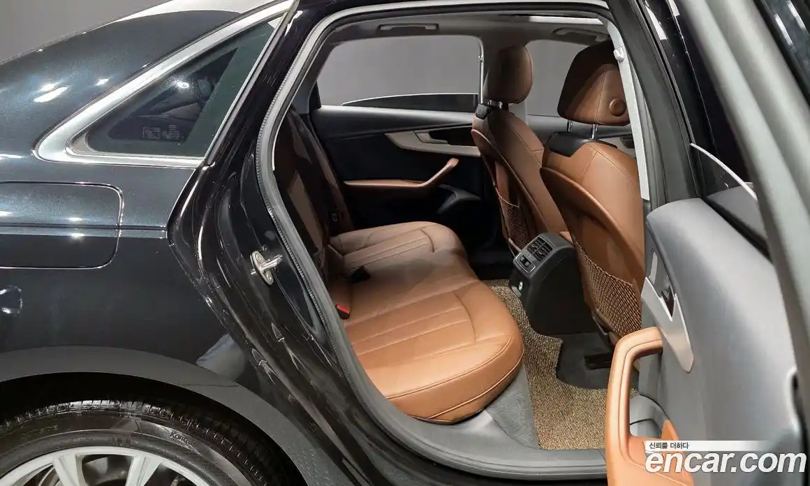 Audi A4 2019 2.0 гидро в Москве № 229928, фото 12