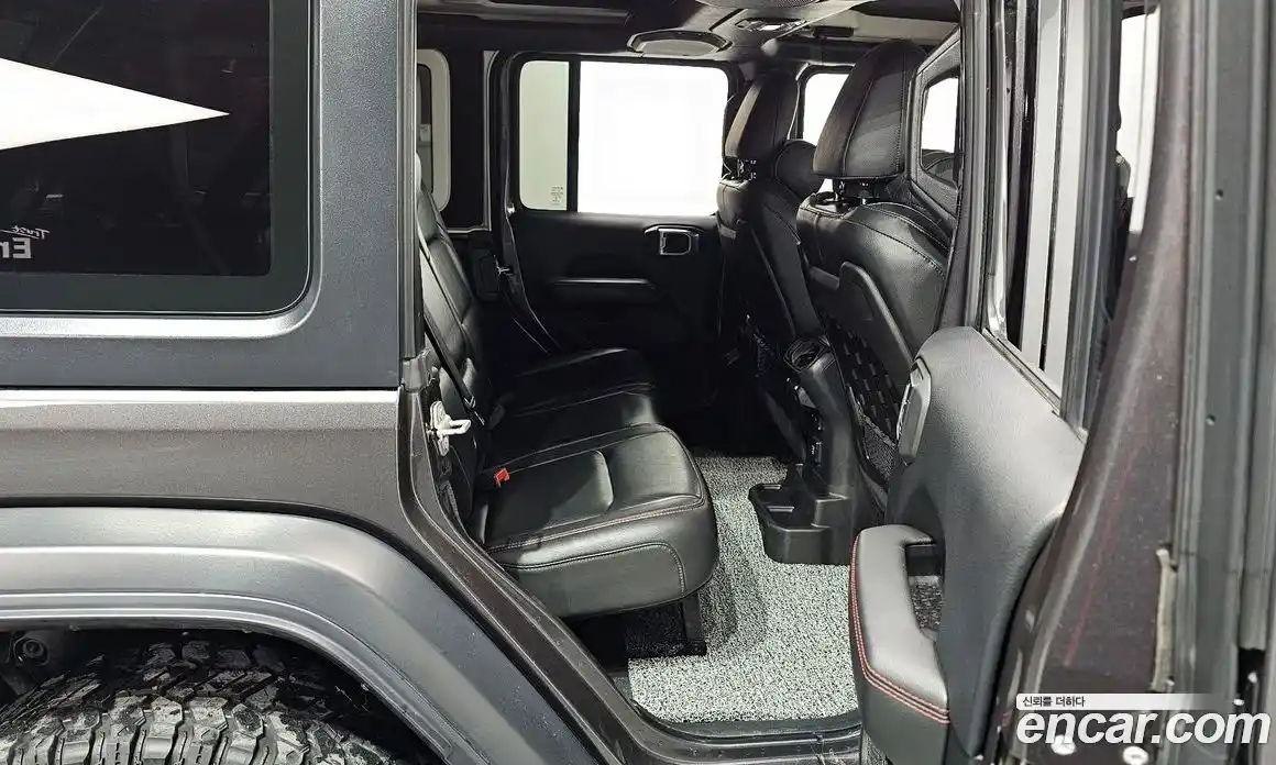Jeep Wrangler 2018 2.0 гидро в Москве № 232663, фото 12