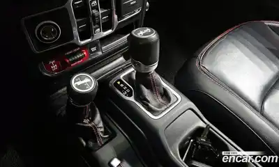 Jeep Wrangler 2018 2.0 гидро в Москве № 232663, миниатюра 9