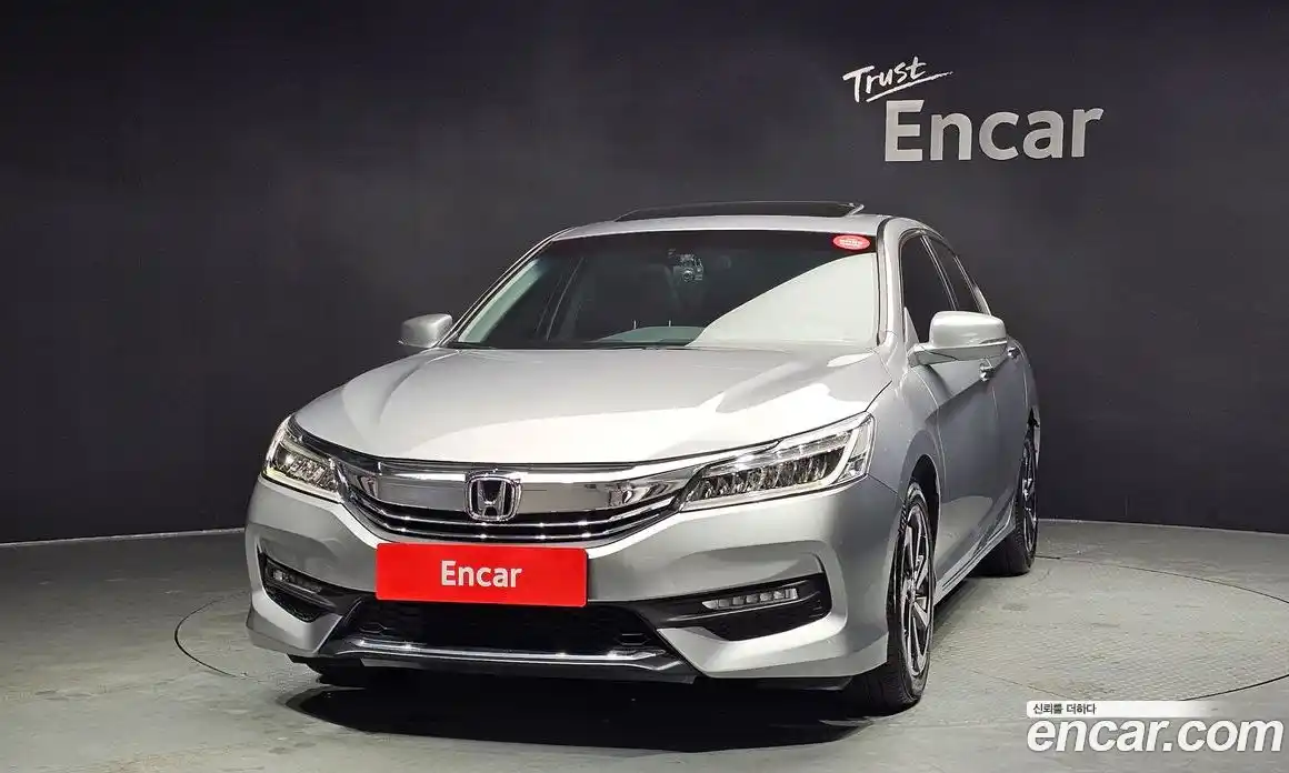 Honda Accord 2016 2.4 гидро в Москве № 232880, фото 3