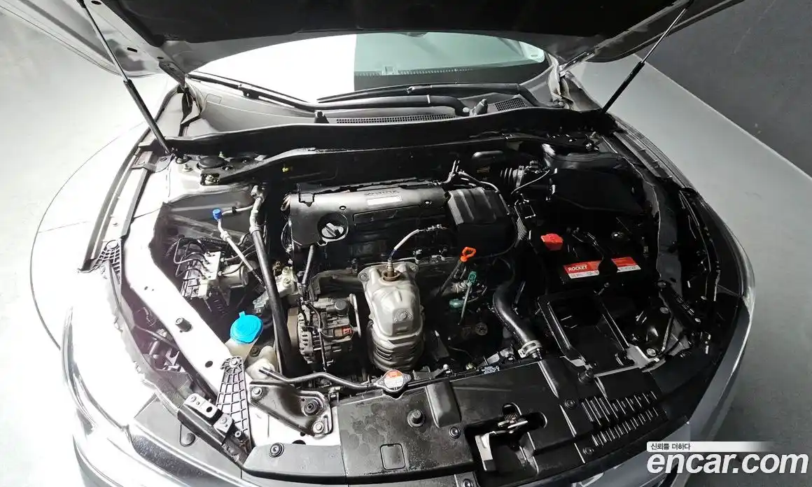 Honda Accord 2016 2.4 гидро в Москве № 232880, фото 6