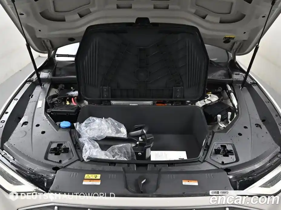 Audi e-tron 2021 0.2 гидро в Москве № 250525, фото 6