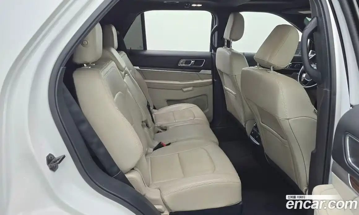 Ford Explorer 2019 2.3 гидро в Москве № 255548, фото 12