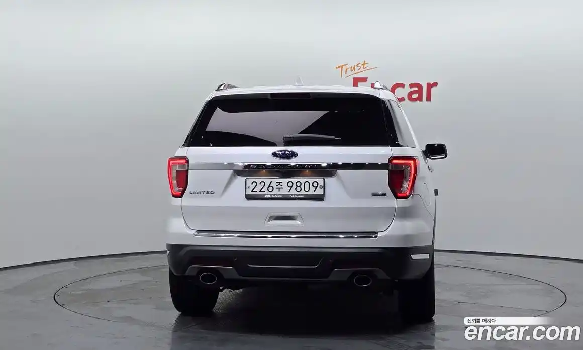 Ford Explorer 2019 2.3 гидро в Москве № 255548, фото 4