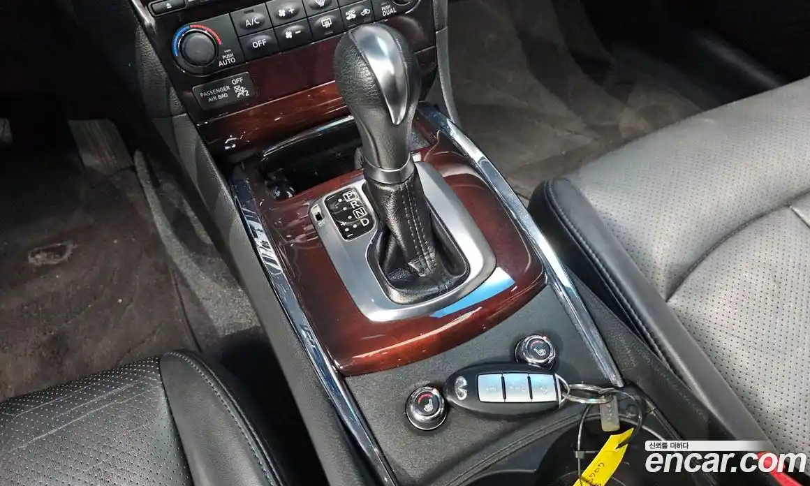 Infiniti G 2011 2.5 гидро в Москве № 256196, фото 9