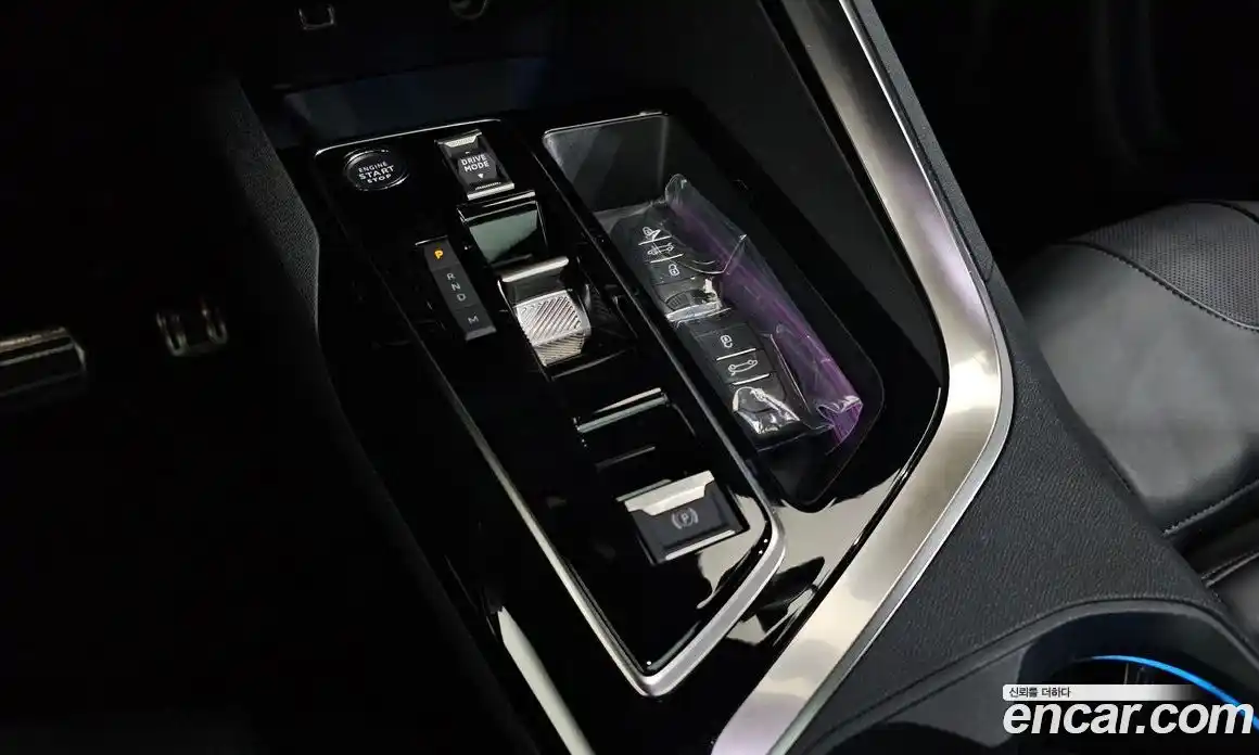 Peugeot 3008 2024 1.2 гидро в Москве № 256225, фото 8