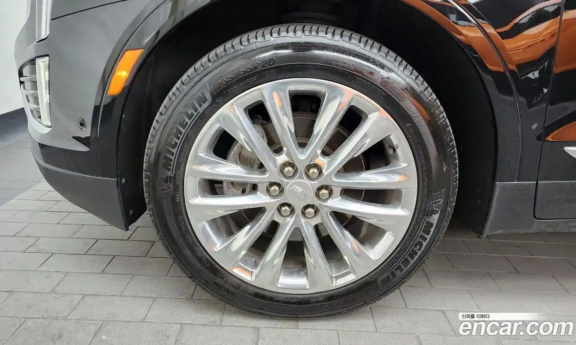 Cadillac XT5 2017 3.6 гидро в Москве № 256435, фото 5