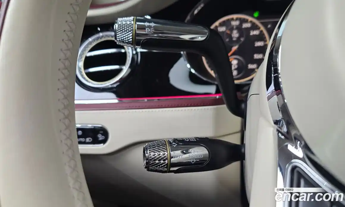 Bentley Flying Spur 2022 4.0 гидро в Москве № 256602, фото 14