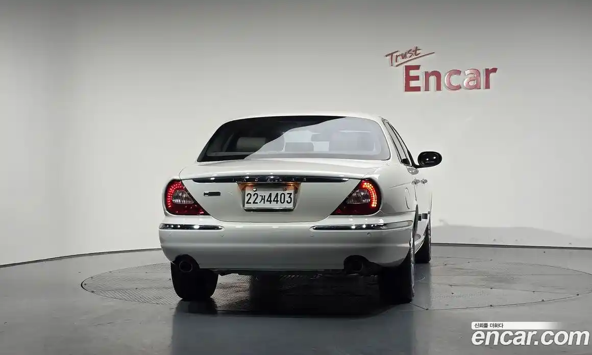 Jaguar XJ 2007 2.7 гидро в Москве № 283861, фото 4