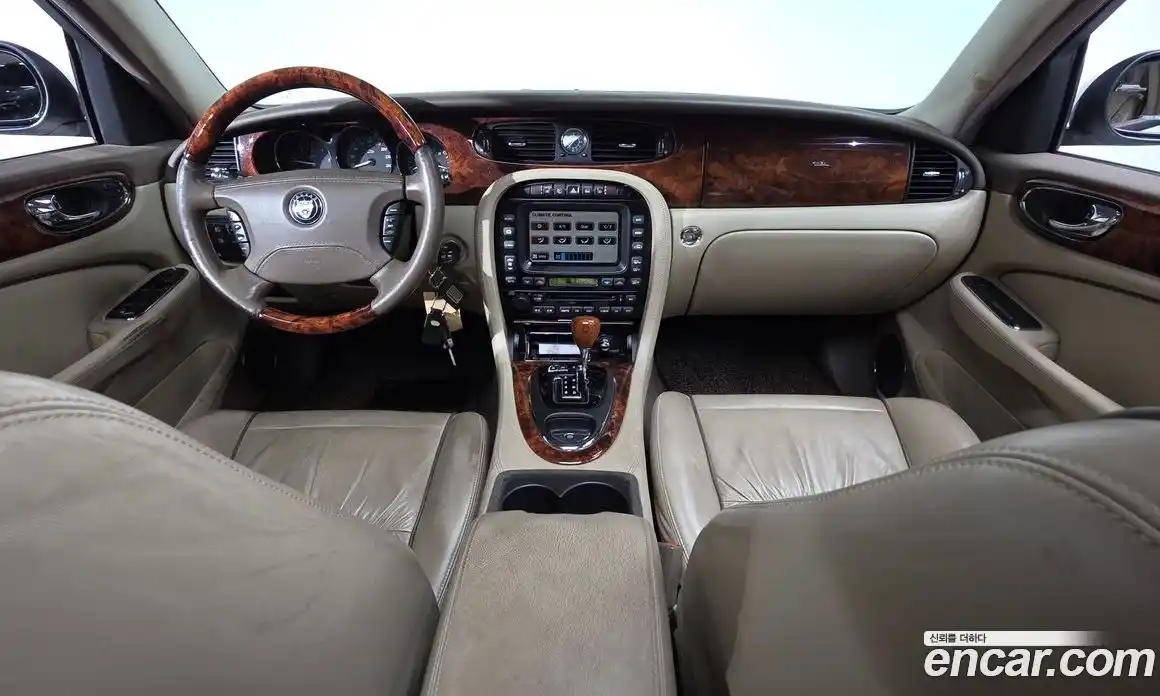 Jaguar XJ 2007 2.7 гидро в Москве № 283861, фото 7