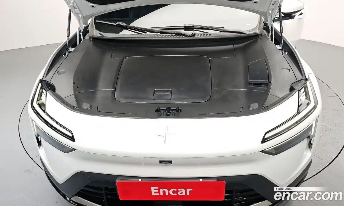 Polestar Polestar 4 2025 0.2 гидро в Москве № 284035, фото 6