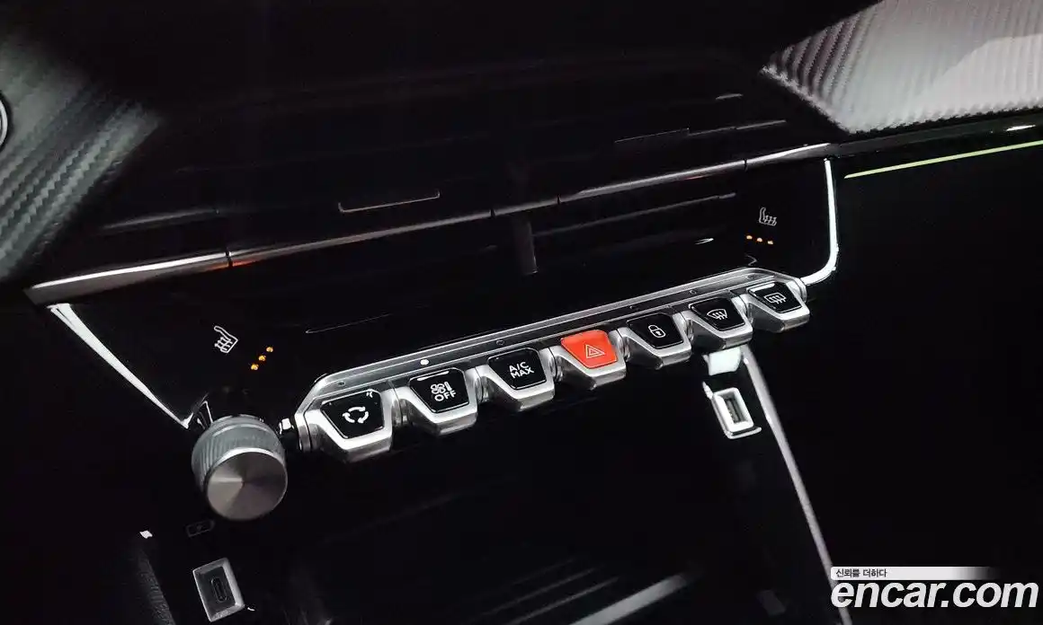 Peugeot 2008 2023 0.1 гидро в Москве № 284303, фото 16