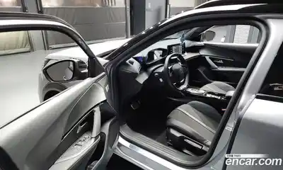 Peugeot 2008 2023 0.1 гидро в Москве № 284303, миниатюра 10