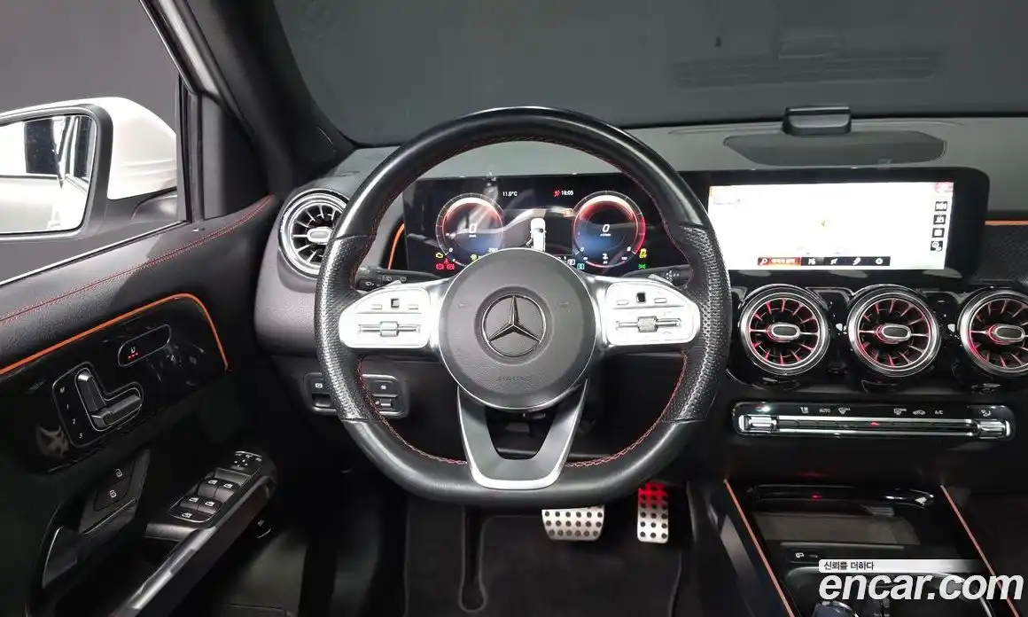 Mercedes-Benz GLB-Class 2021 2.0 гидро в Москве № 290189, фото 13