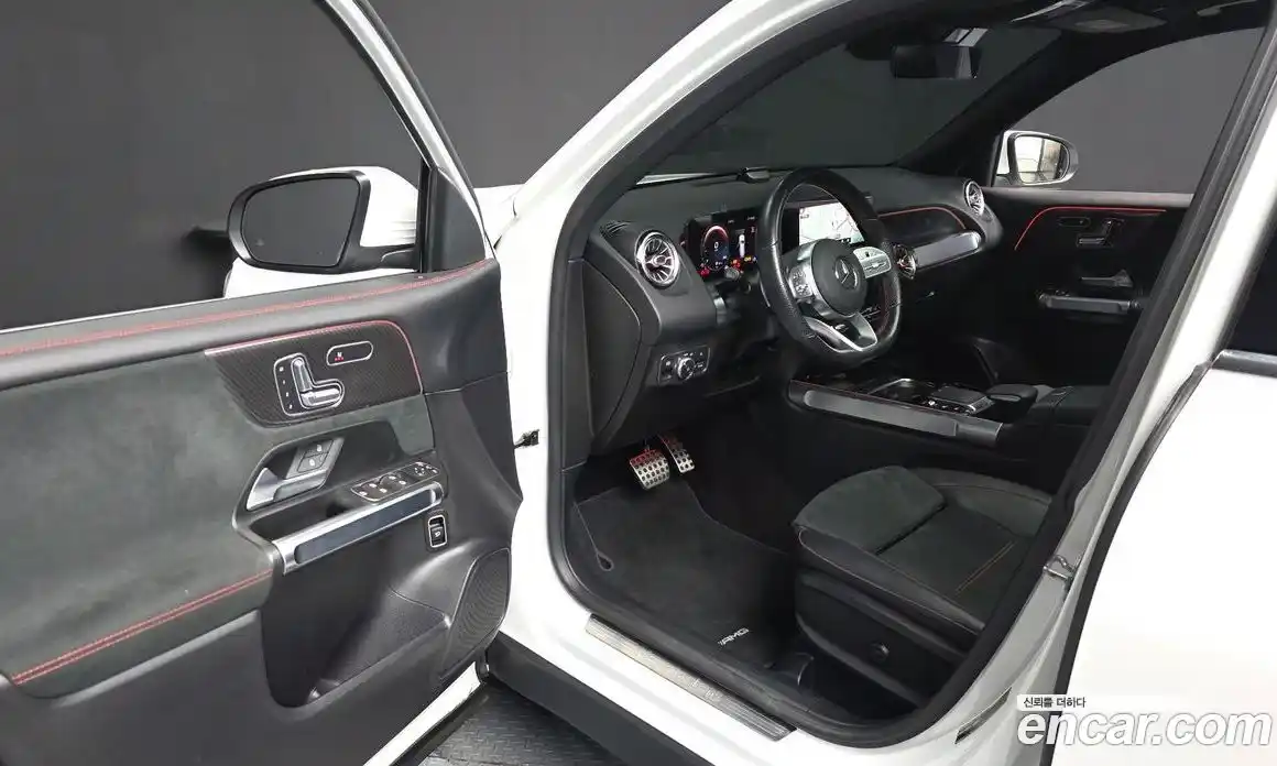 Mercedes-Benz GLB-Class 2021 2.0 гидро в Москве № 290189, фото 10