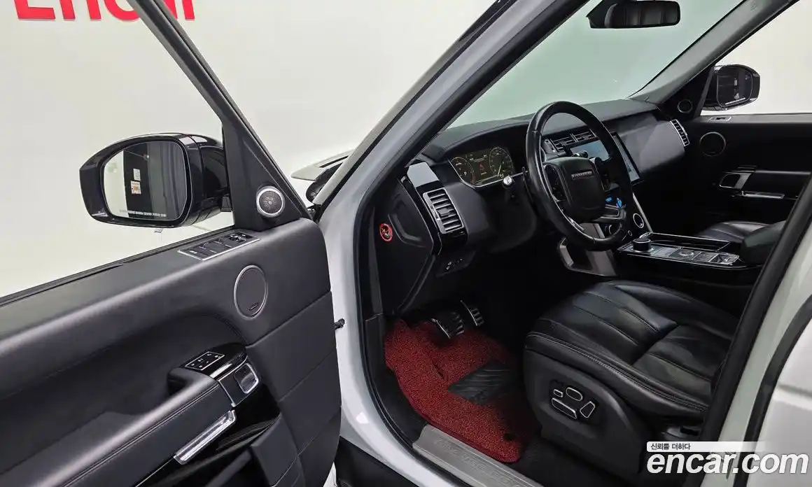Land Rover Range-Rover 2015 4.4 гидро в Москве № 296166, фото 12