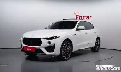 Maserati Levante, 2021