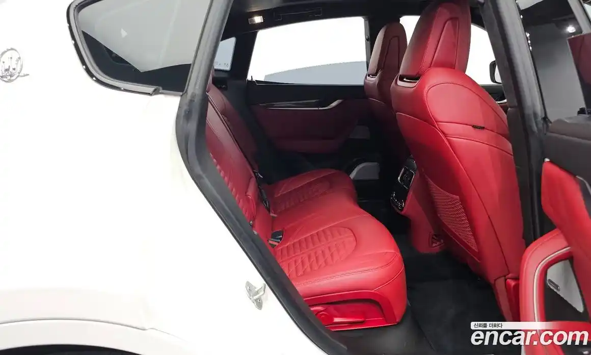 Maserati Levante 2021 3.8 гидро в Москве № 304090, фото 12