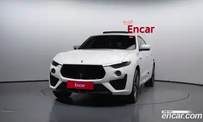 Maserati Levante 2021 3.8 гидро в Москве № 304090, миниатюра 3