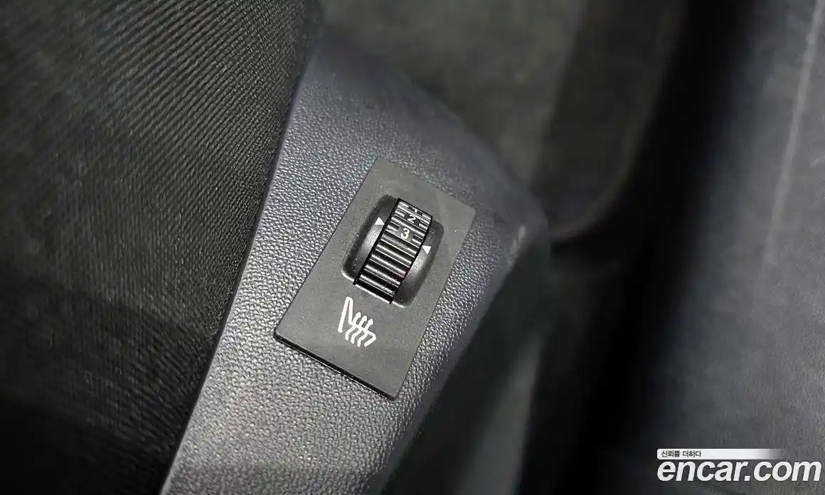 Peugeot 2008 2015 1.6 гидро в Москве № 320537, фото 17