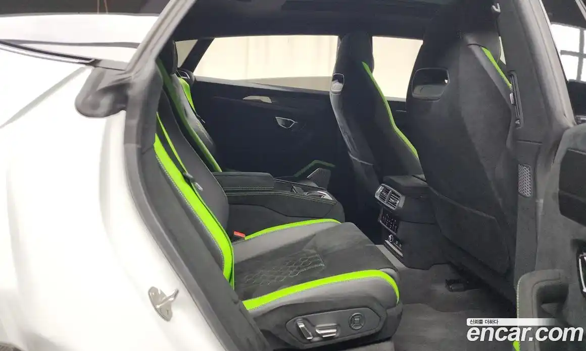 Lamborghini Urus 2023 4.0 гидро в Москве № 320821, фото 12