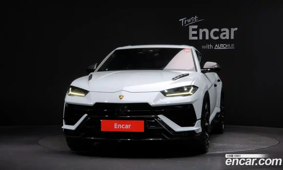 Lamborghini Urus 2023 4.0 гидро в Москве № 320821, фото 3