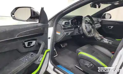 Lamborghini Urus 2023 4.0 гидро в Москве № 320821, миниатюра 10