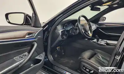 BMW 5-Series 2018 2.0 гидро в Москве № 321404, миниатюра 10