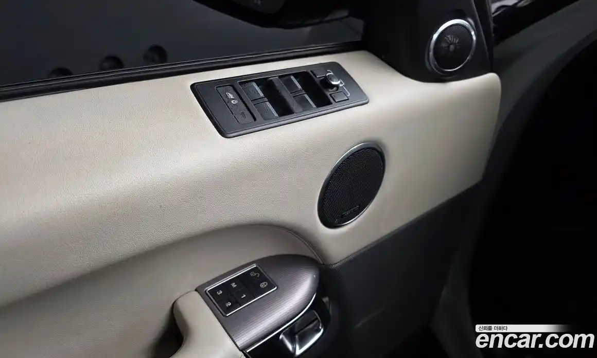 Land Rover Range-Rover Sport 2015 3.0 гидро в Москве № 328492, фото 18