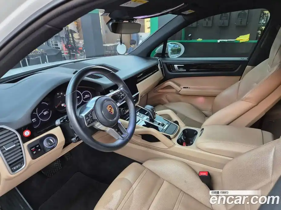 Porsche Cayenne 2019 3.0 гидро в Москве № 332052, фото 14