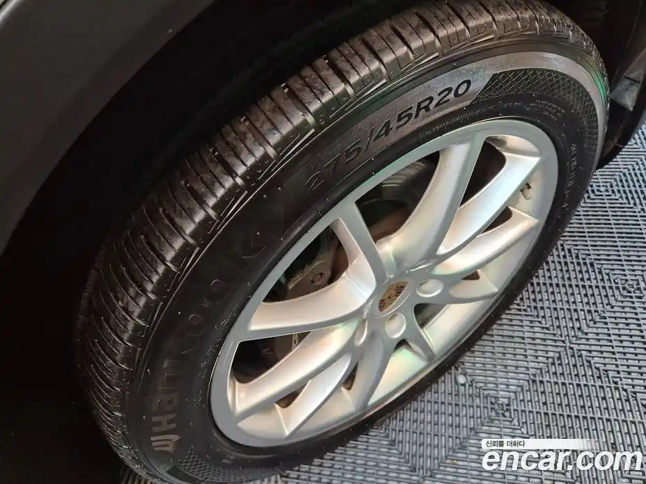 Porsche Cayenne 2019 3.0 гидро в Москве № 332052, фото 19