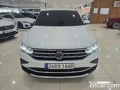 Volkswagen Tiguan 2023 2.0 гидро в Москве № 357654, миниатюра 3