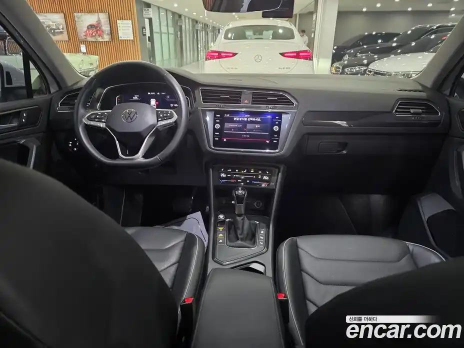Volkswagen Tiguan 2023 2.0 гидро в Москве № 357654, фото 7