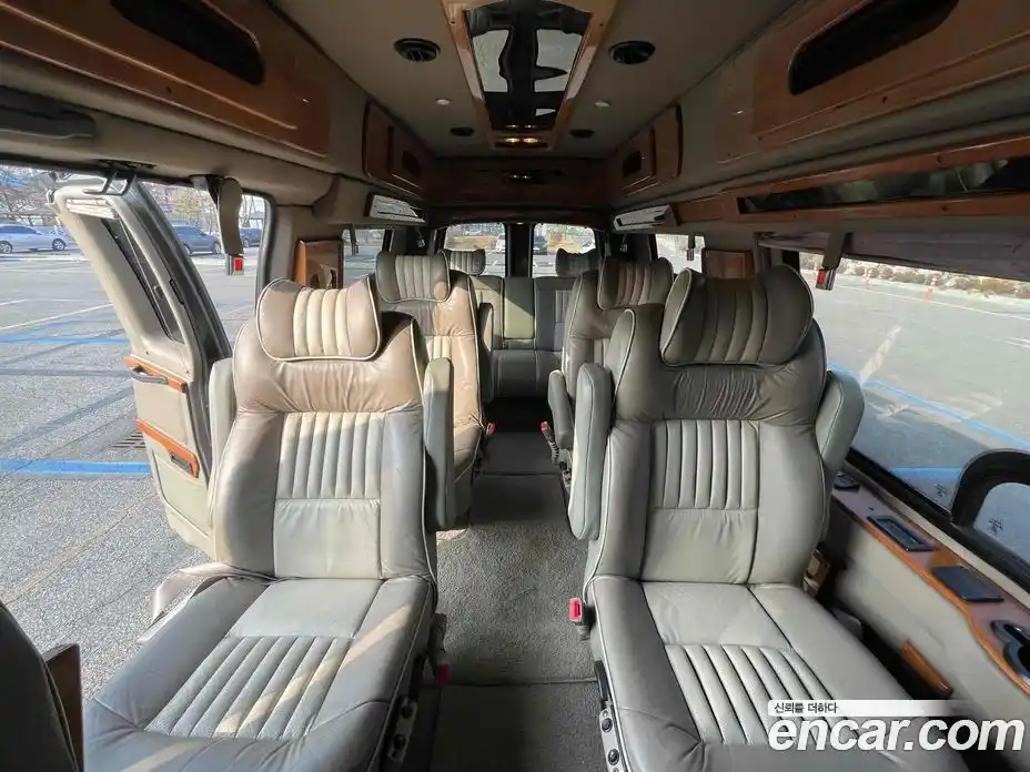 Chevrolet Express Van 2005 6.0 гидро в Москве № 363810, фото 11