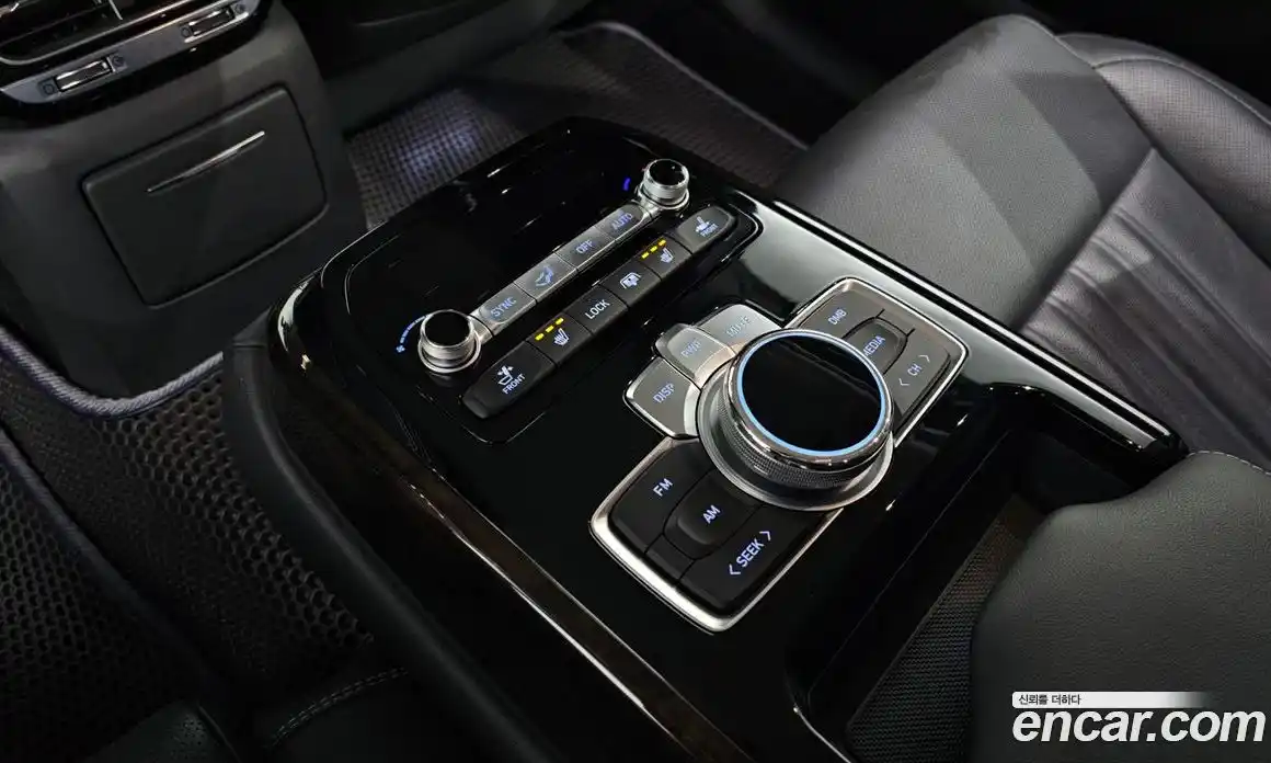 Genesis G90 2019 3.8 гидро в Москве № 365338, фото 19