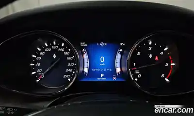 Maserati Quattroporte 2015 3.0 гидро в Москве № 385431, миниатюра 8