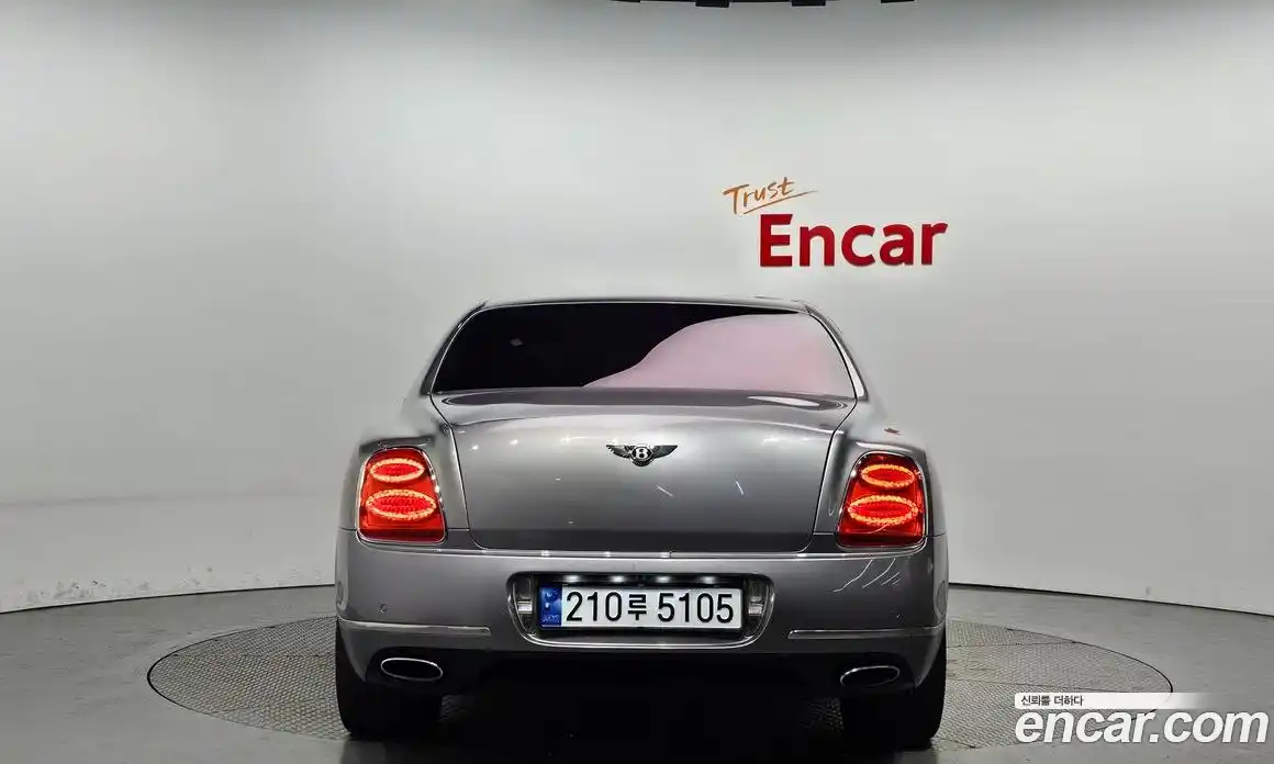 Bentley Flying Spur 2009 6.0 гидро в Москве № 387223, фото 4