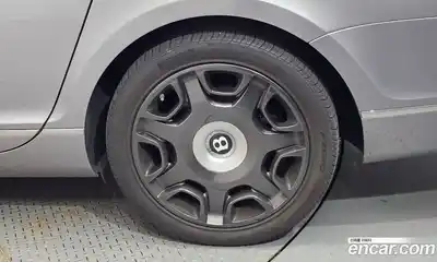 Bentley Flying Spur 2009 6.0 гидро в Москве № 387223, миниатюра 5